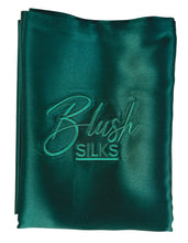 Load image into Gallery viewer, Blush Silks Pure Mulberry Silk Pillowcase - EMERALD